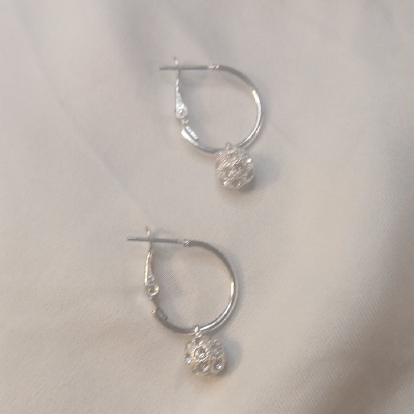 Chic Silver Hoop Earrings with Crystal Accents - Picture 3 of 3